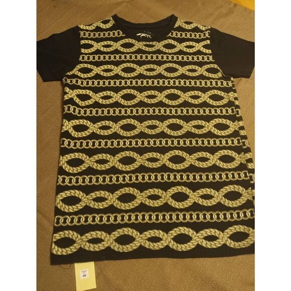 Very nice shirt - Size: Child's 5? (0548) - Picture 1 of 8